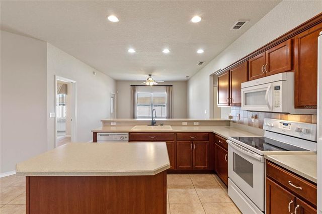 3341 WINCHESTER ESTATES CIRCLE, Lakeland, FL 33810
