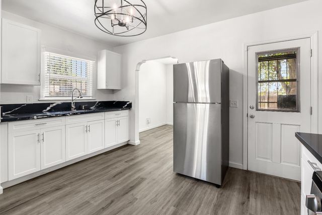 2312 S Holly Avenue, Fresno, CA 93706