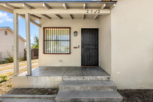 2312 S Holly Avenue, Fresno, CA 93706