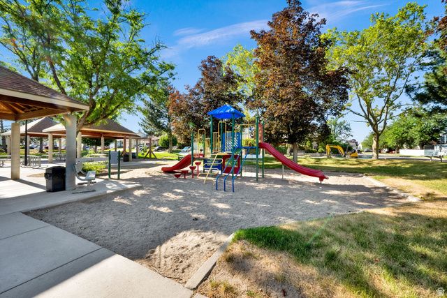 4417 S DUNRAVEN DR, West Valley City, UT 84119