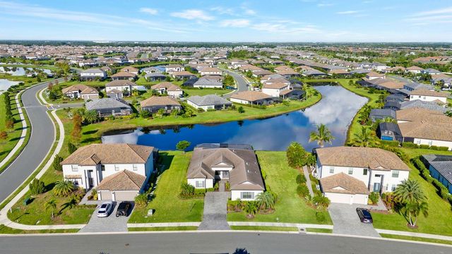 4914 LIGHTHOUSE BAY LANE, Bradenton, FL 34211