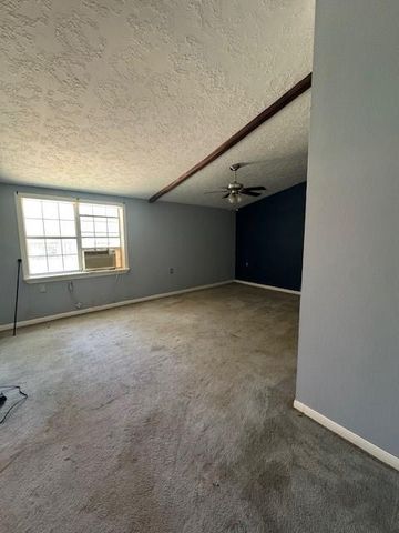57 Kathryn Drive, Huntsville, TX 77320