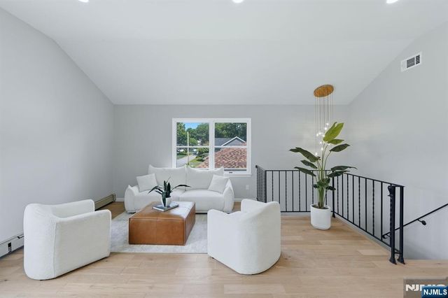 3 Pine Street, Montvale, NJ 07645