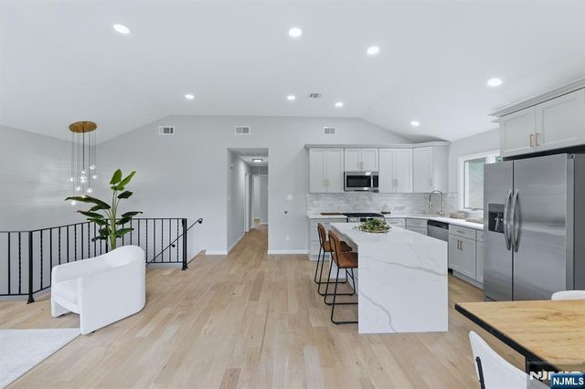 3 Pine Street, Montvale, NJ 07645