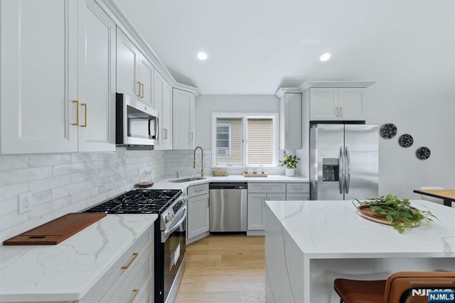 3 Pine Street, Montvale, NJ 07645