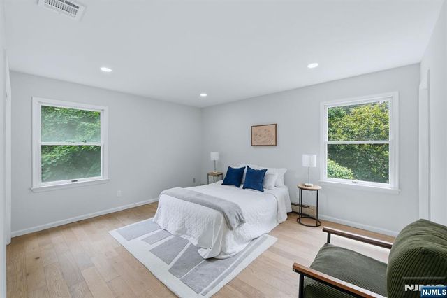 3 Pine Street, Montvale, NJ 07645