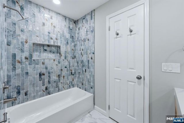 3 Pine Street, Montvale, NJ 07645
