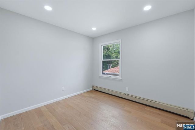 3 Pine Street, Montvale, NJ 07645