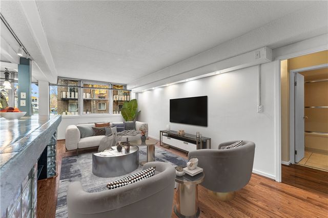 5619 Kentucky Ave 104, Shadyside, PA 15232