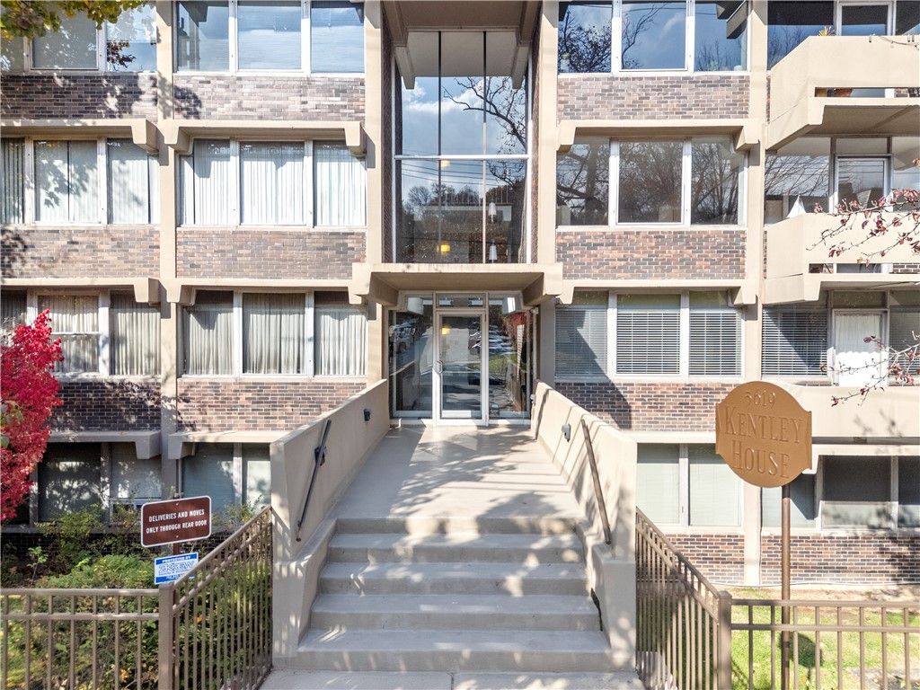 5619 Kentucky Ave 104, Shadyside, PA 15232