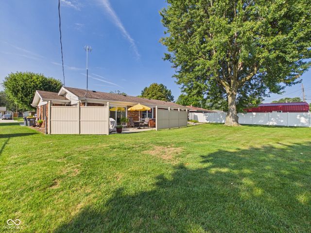 814 Rustic Road, Anderson, IN 46013