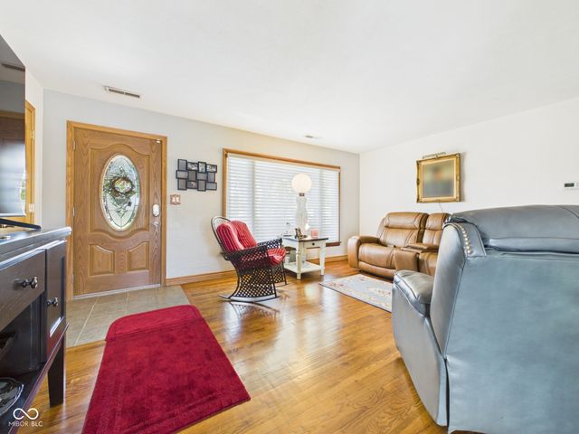 814 Rustic Road, Anderson, IN 46013