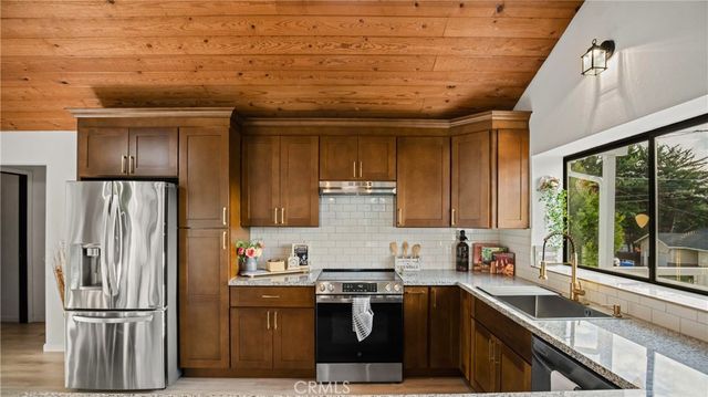 10214 El Dorado Way, Kelseyville, CA 95451