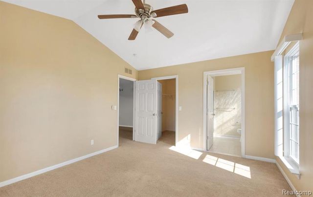 1845 Flagstone Circle, Rochester, MI 48307