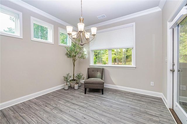 565 Timberbrook Drive, Sharpsburg, GA 30277