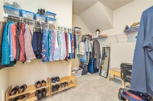 565 Timberbrook Drive, Sharpsburg, GA 30277