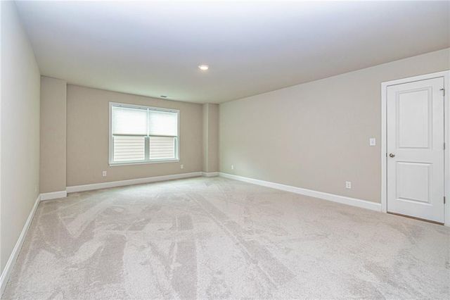 565 Timberbrook Drive, Sharpsburg, GA 30277