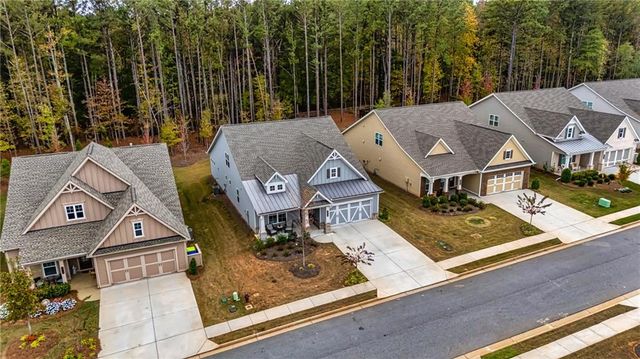 565 Timberbrook Drive, Sharpsburg, GA 30277