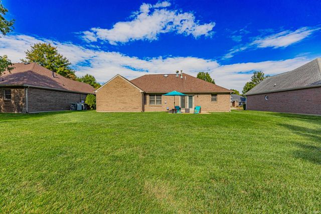 3817 Timber View Drive, Evansville, IN 47715