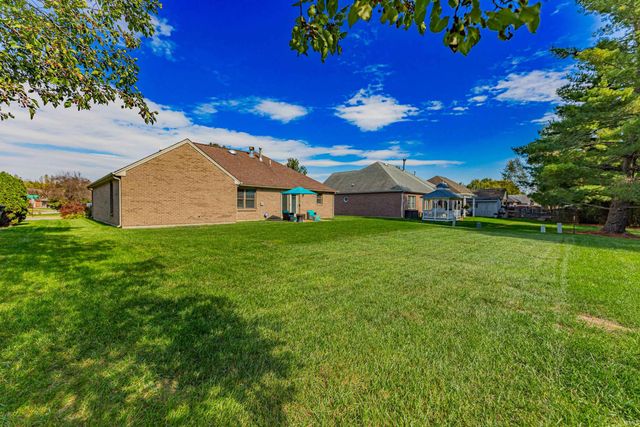 3817 Timber View Drive, Evansville, IN 47715