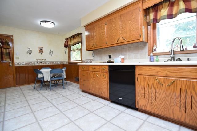 13702 Shirley Drive, Burnsville, MN 55337