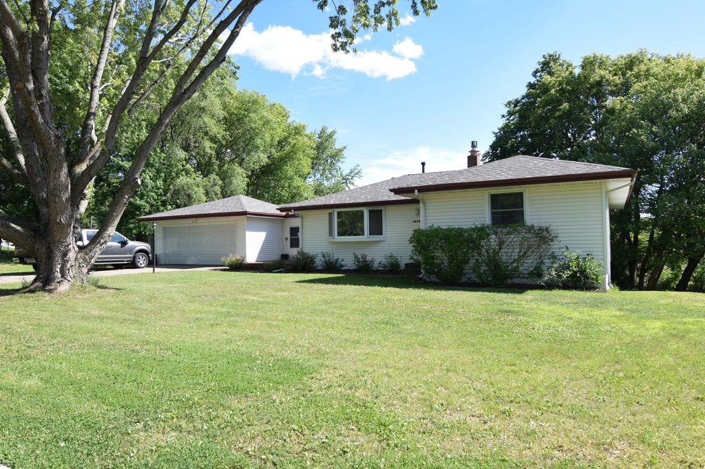 13702 Shirley Drive, Burnsville, MN 55337
