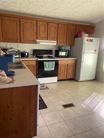 5674 W GROVEPARK ROAD, Dunnellon, FL 34433