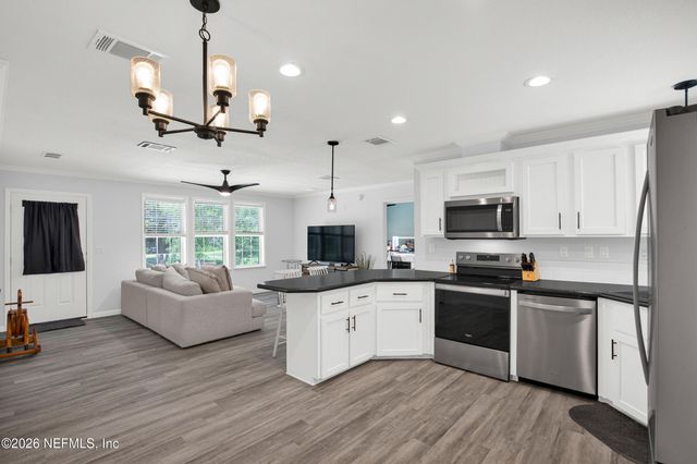 154 ASHLEY LAKE Drive, Melrose, FL 32666