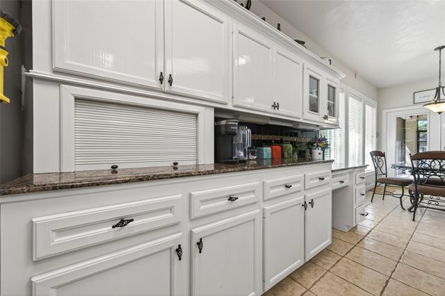 11523 Ripplewind Drive, Montgomery, TX 77356