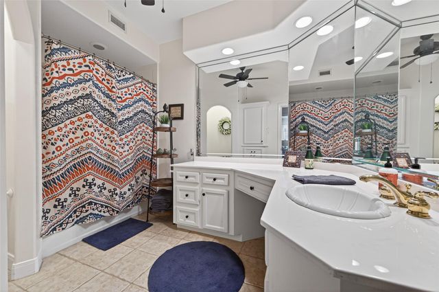 11523 Ripplewind Drive, Montgomery, TX 77356