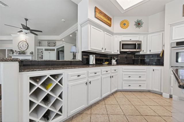 11523 Ripplewind Drive, Montgomery, TX 77356