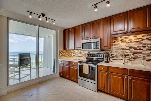 5049 N Highway A1a None 1503, Fort Pierce, FL 34949
