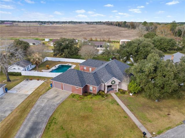 814 Comfort Lane, Jennings, LA 70546