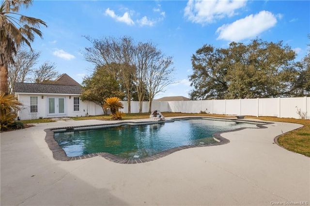 814 Comfort Lane, Jennings, LA 70546