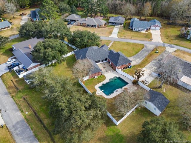 814 Comfort Lane, Jennings, LA 70546