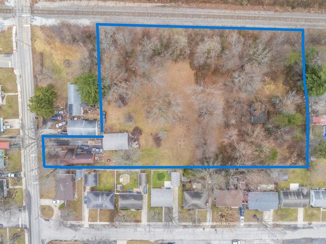 2902 Tilden Avenue, Michigan City, IN 46360