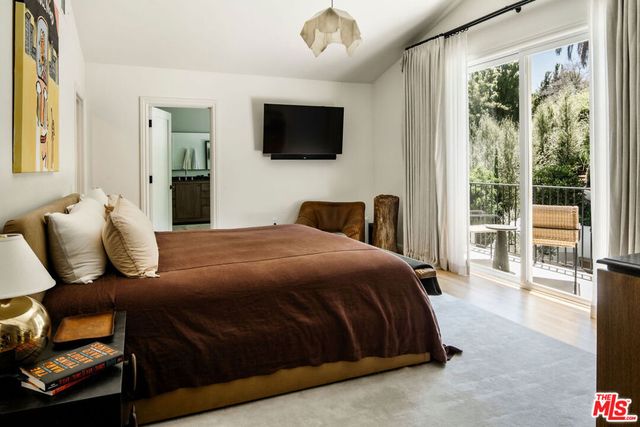 2003 El Cerrito Place, Los Angeles, CA 90068