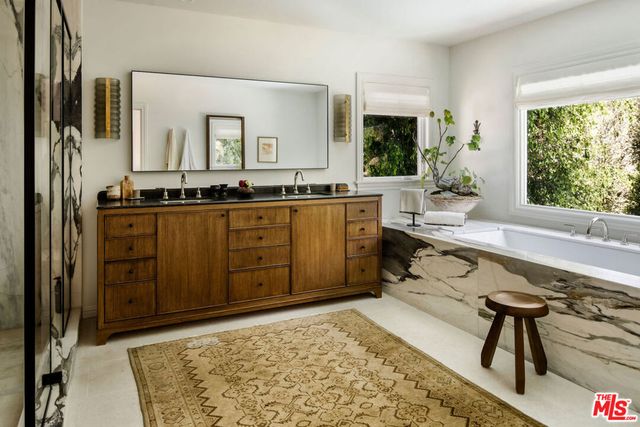 2003 El Cerrito Place, Los Angeles, CA 90068