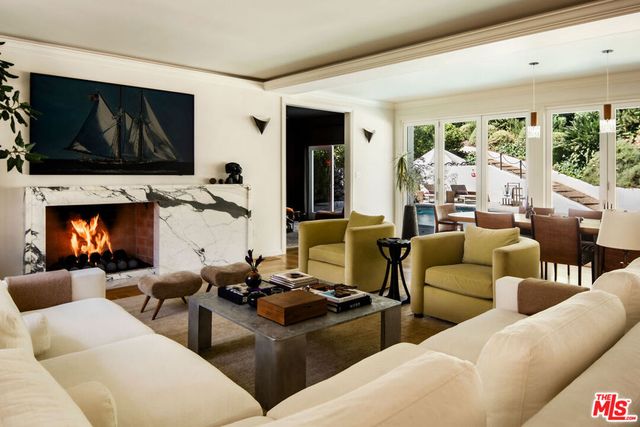 2003 El Cerrito Place, Los Angeles, CA 90068