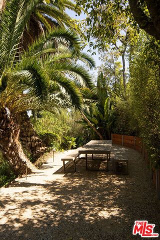 2003 El Cerrito Place, Los Angeles, CA 90068