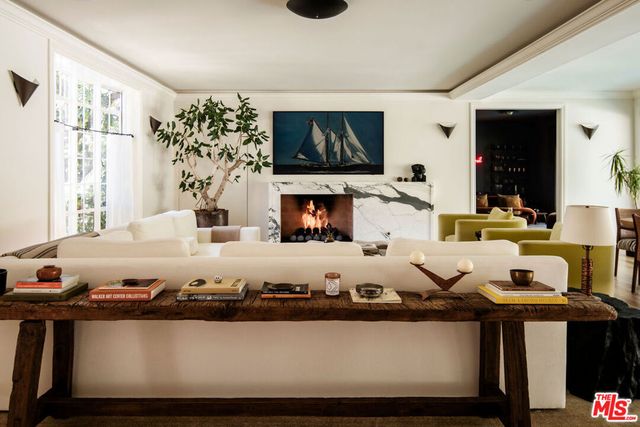 2003 El Cerrito Place, Los Angeles, CA 90068