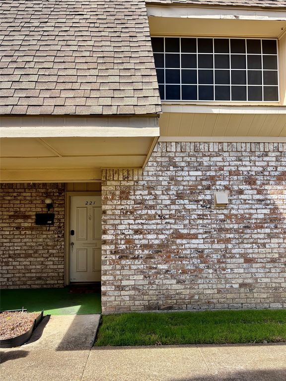 221 Trellis Place 221, Richardson, TX 75081