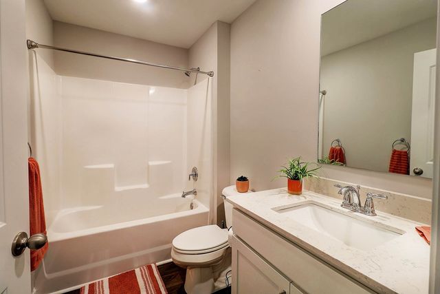 201 Mairead, Dothan, AL 36301