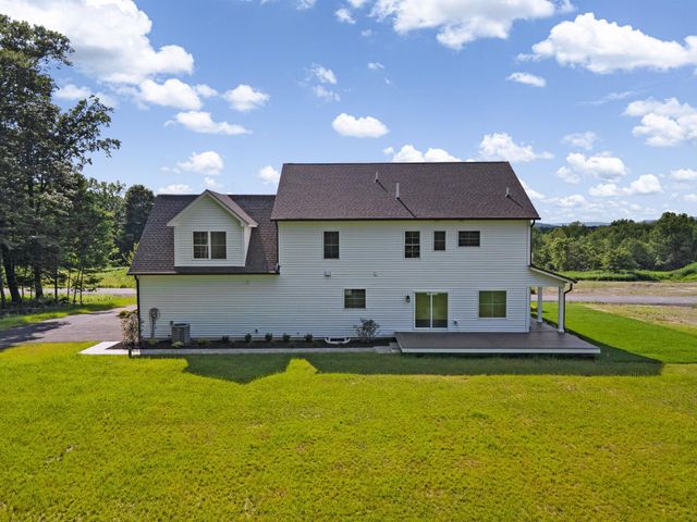 28 Peale Place, Montgomery, NY 12549