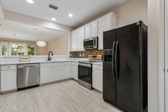 4193 MARBLEWOOD Lane, Jacksonville, FL 32216