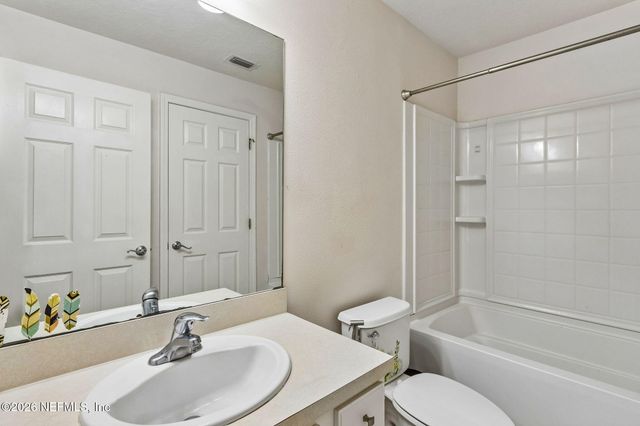 4193 MARBLEWOOD Lane, Jacksonville, FL 32216
