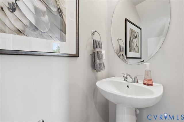 10117 Five Iron Run, Midlothian, VA 23112