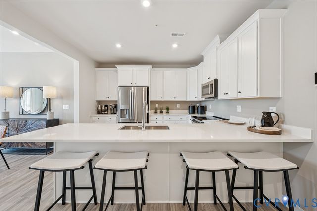10117 Five Iron Run, Midlothian, VA 23112