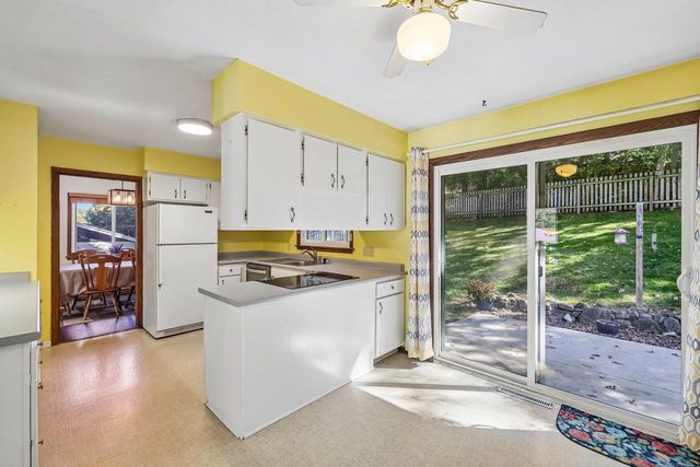 724 Cloute STREET, Fort Atkinson, WI 53538