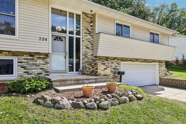 724 Cloute STREET, Fort Atkinson, WI 53538